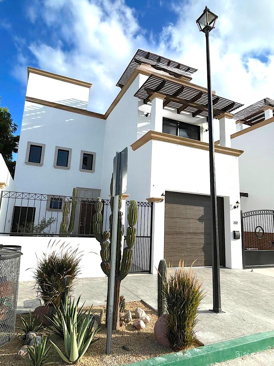 La Paz City Revolucion 230, 3 Bedrooms Bedrooms, 8 Rooms Rooms,3 BathroomsBathrooms,Homes,For Sale,Villa Sol 1,Revolucion,24-4914